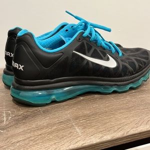 Nike AirMax sneakers- US 11